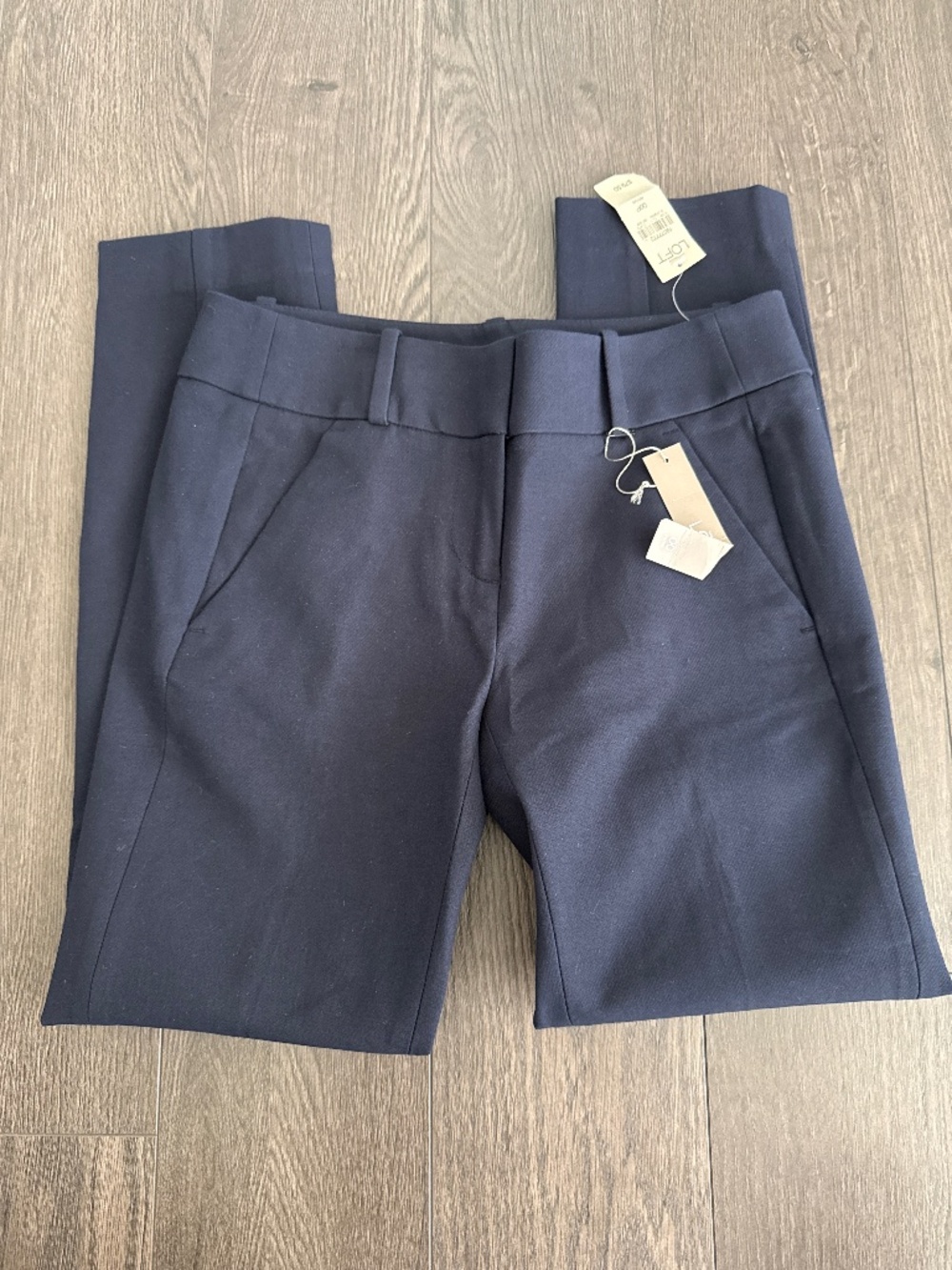 NWT Ann Taylor Loft Marisa Skinny ankle straight ankle Amy’s 00 Petite navy
